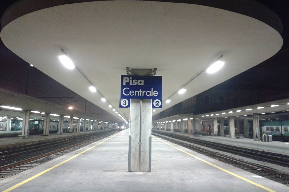 Pensilina 2° marciapiede Stazione FS di Pisa Centrale